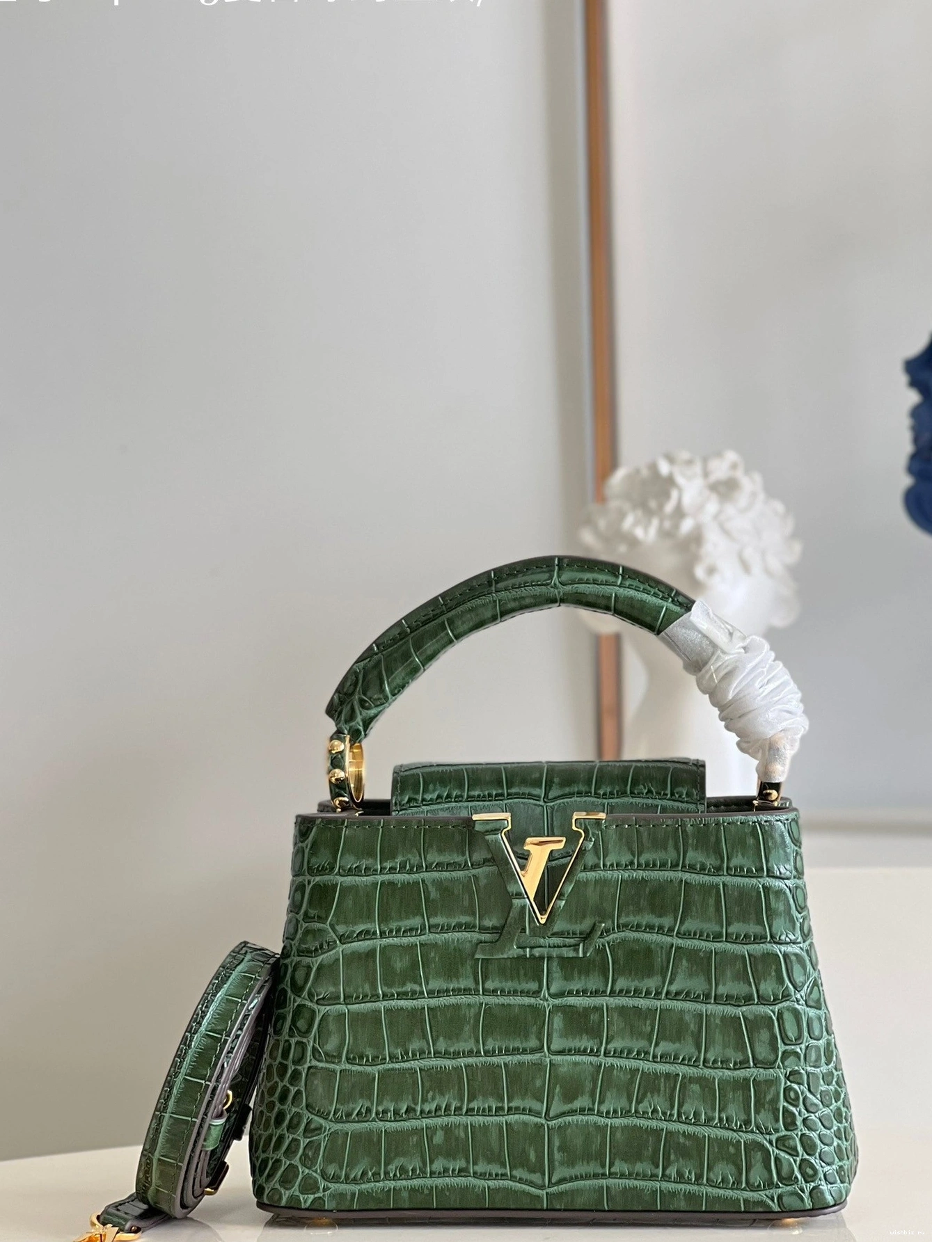 WIS CAPUCINES MINI VUITTON LOUIS 1205